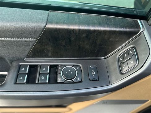 Certified 2024 Ford F350 Lariat w/ Lariat Ultimate Package image 14