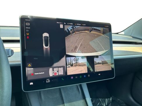 Used 2023 Tesla Model 3 Standard Range RWD image 13