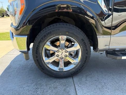 Certified 2023 Ford F150 Lariat AWD/4WD image 4