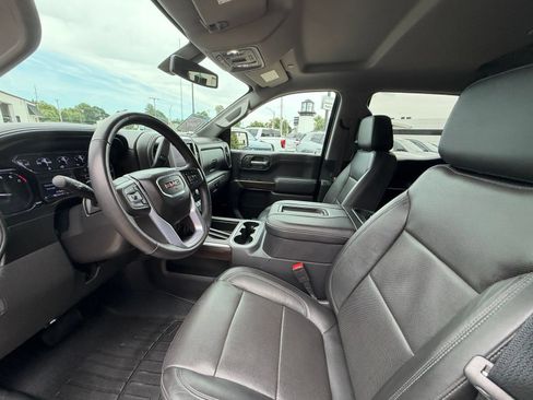 Used 2019 GMC Sierra 1500 SLT w/ SLT Premium Package AWD/4WD image 4