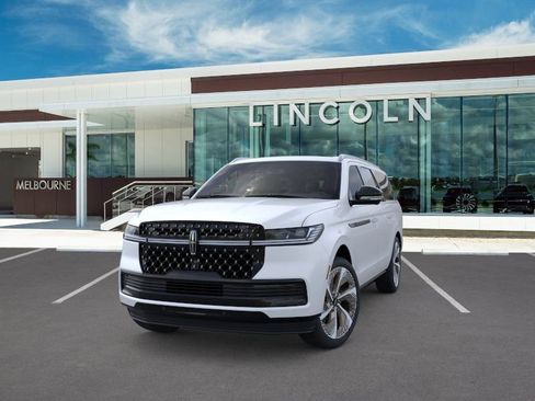 New 2026 Lincoln Navigator L Black Label AWD/4WD image 2