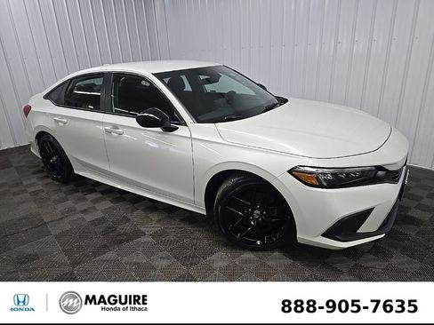 Used 2023 Honda Civic Sport image 7