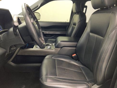 Used 2019 Ford Expedition XLT w/ Equipment Group 201A image 17