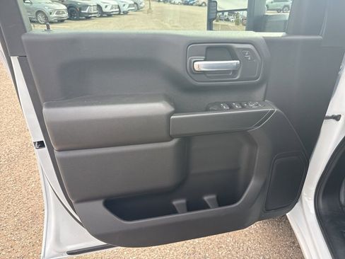 New 2026 GMC Sierra 3500 Pro image 9