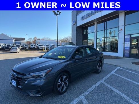 Used 2024 Subaru Legacy Premium image 1
