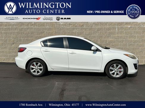 Used 2010 MAZDA MAZDA3 i Touring FWD image 1