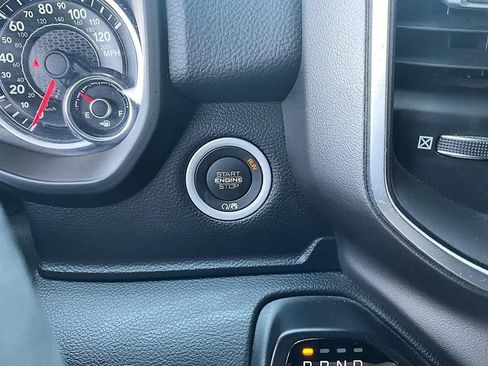 Used 2019 RAM 1500 Big Horn AWD/4WD image 18