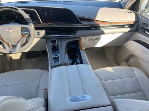 Certified 2023 Cadillac Escalade Sport Platinum image 42