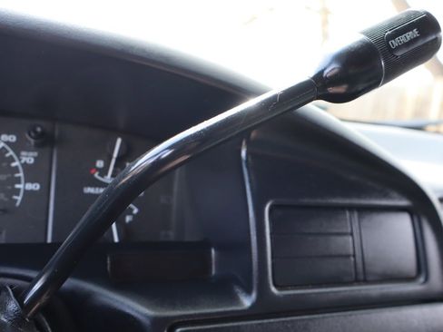 Used 1996 Ford F150 2WD Regular Cab image 27