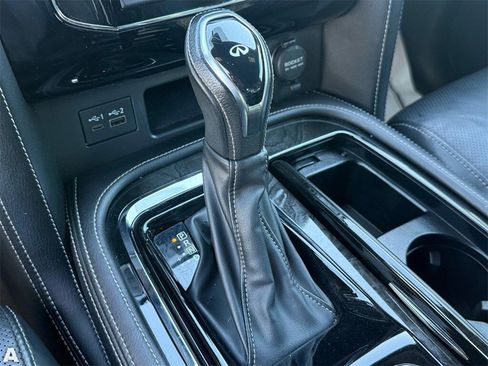 Used 2021 INFINITI QX80 Sensory w/ All-Season Package image 24