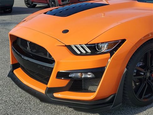 Used 2021 Ford Mustang Shelby GT500 w/ Technology Package image 30
