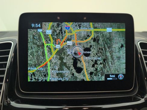 Used 2018 Mercedes-Benz GLS 550 4MATIC image 29