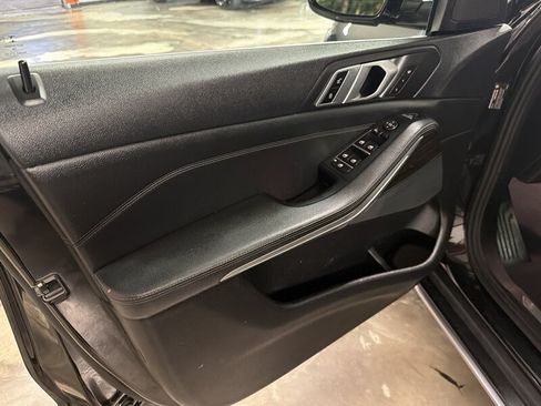 Used 2019 BMW X5 xDrive40i AWD/4WD image 28