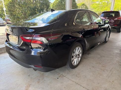 Used 2023 Toyota Camry LE FWD image 3