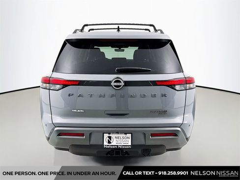 New 2026 Nissan Pathfinder Platinum image 6
