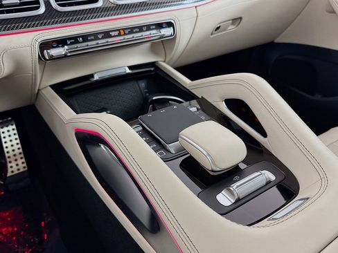 New 2026 Mercedes-Benz GLS 63 AMG 4MATIC image 5