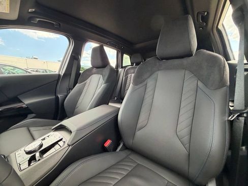 New 2026 BMW X3 xDrive30i w/ Premium Package AWD/4WD image 5