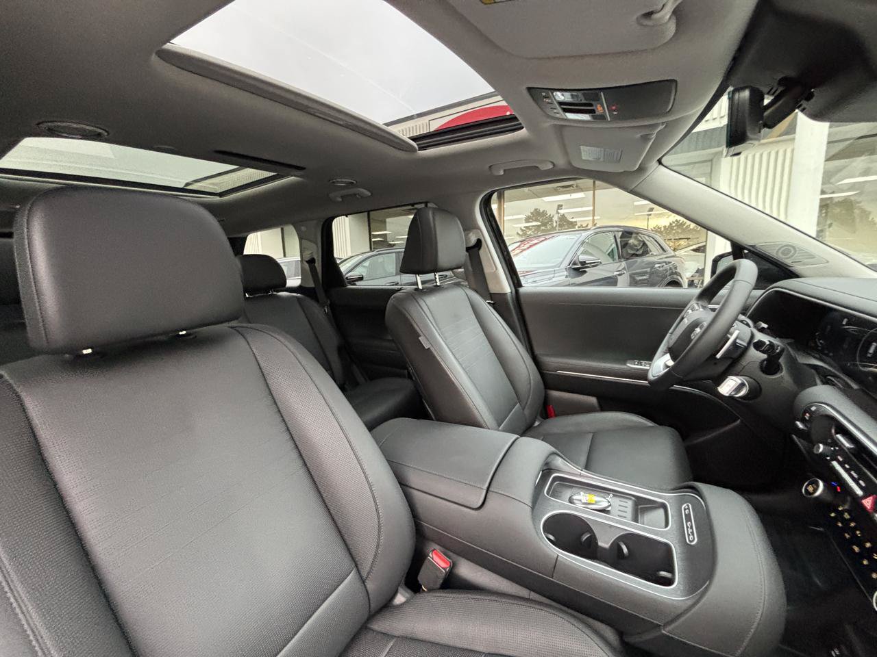Used 2026 Hyundai Palisade Limited AWD/4WD image 23