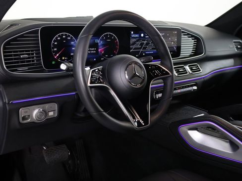 Used 2025 Mercedes-Benz GLE 450 4MATIC Coupe image 30