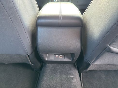 Used 2024 Nissan Altima 2.5 SV image 32