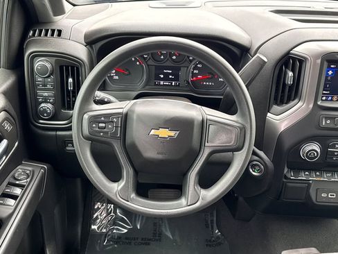 Used 2024 Chevrolet Silverado 1500 Custom image 24