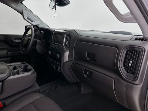 Used 2024 Chevrolet Silverado 1500 Custom Trail Boss AWD/4WD image 28