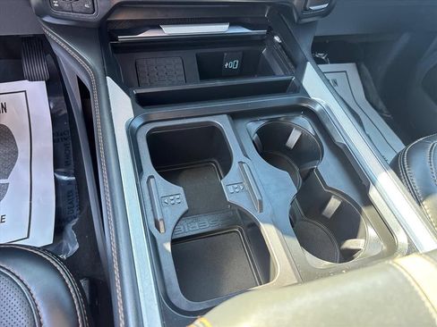 Used 2024 Ford F250 Platinum AWD/4WD image 39