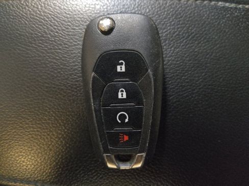 Used 2019 Chevrolet Cruze LT FWD image 32