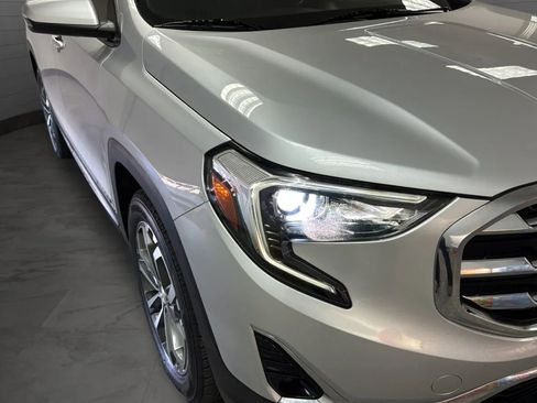 Used 2018 GMC Terrain SLT w/ Preferred Package FWD image 31