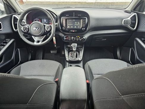 Used 2021 Kia Soul S image 19