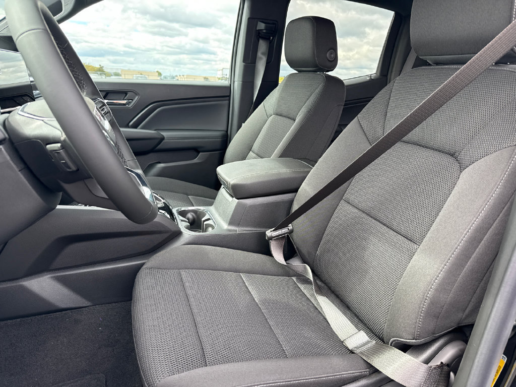 New 2026 GMC Canyon Elevation AWD/4WD image 16