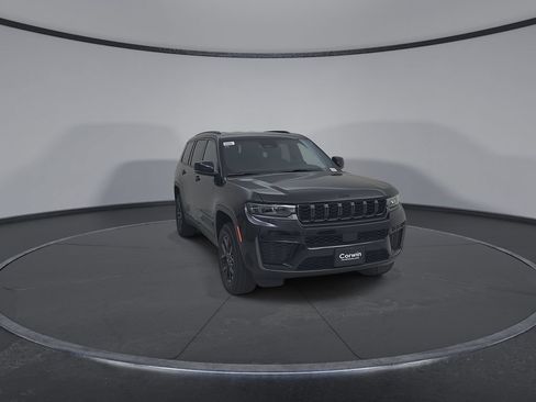 New 2026 Jeep Grand Cherokee L 4WD image 4