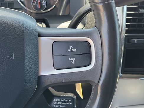 Used 2011 RAM 2500 Laramie RWD image 26