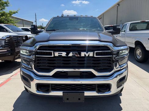 Used 2026 RAM 5500 Tradesman w/ Chrome Appearance Group AWD/4WD image 20