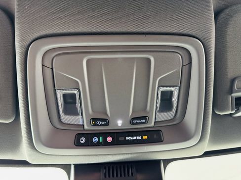 Used 2026 Chevrolet Silverado 1500 RST RWD image 18