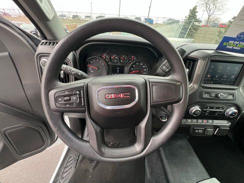 Used 2025 GMC Sierra 1500 Pro w/ Pro Value Package AWD/4WD image 34