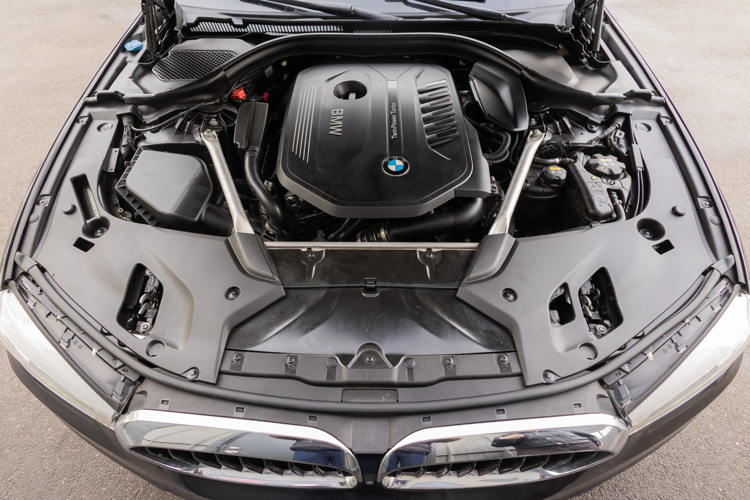 Used 2019 BMW 540i w/ Premium Package RWD image 39