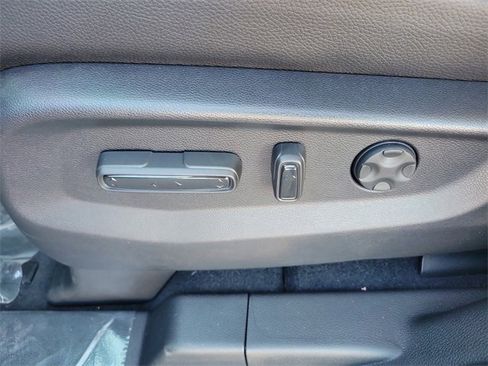 New 2026 Honda Odyssey Touring image 17