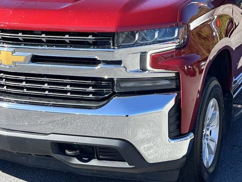 Used 2021 Chevrolet Silverado 1500 LT w/ Bed Protection Package AWD/4WD image 13