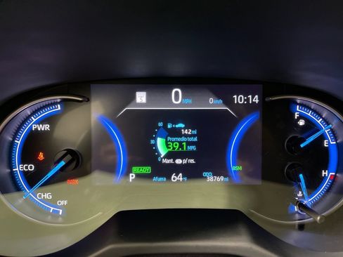 Certified 2023 Toyota RAV4 XLE Premium AWD/4WD image 18