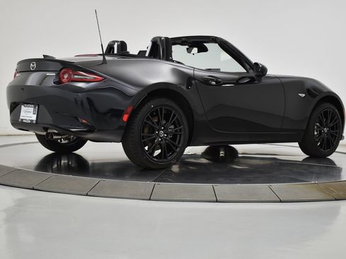 New 2026 MAZDA MX-5 Miata Club w/ Weather Package RWD image 21