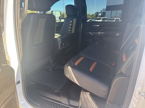 Used 2022 GMC Sierra 2500 AT4 w/ AT4 Preferred Package image 22