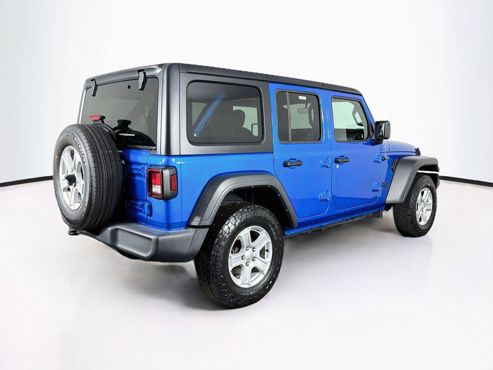 Used 2023 Jeep Wrangler Unlimited Sport AWD/4WD image 11