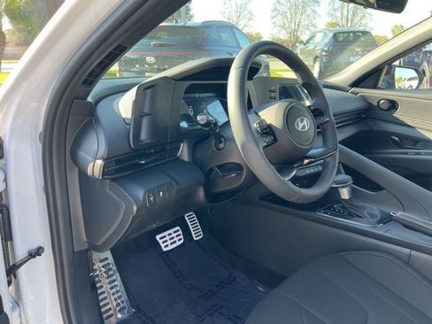 New 2026 Hyundai Elantra Sport w/ Cargo Package FWD image 11