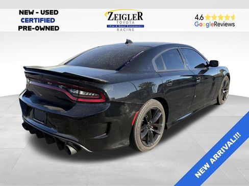 Used 2018 Dodge Charger R/T Scat Pack RWD image 6