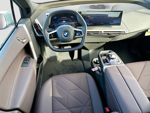 New 2026 BMW iX xDrive45 AWD/4WD image 16