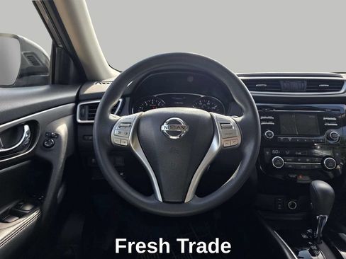 Used 2014 Nissan Rogue SV AWD/4WD image 12