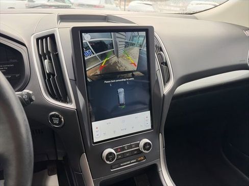 Used 2023 Ford Edge SEL w/ Convenience Package image 13