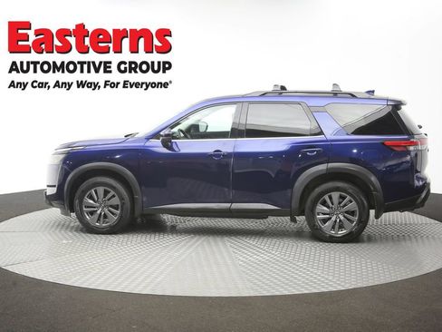 Used 2023 Nissan Pathfinder SV w/ SV Premium Package AWD/4WD image 62