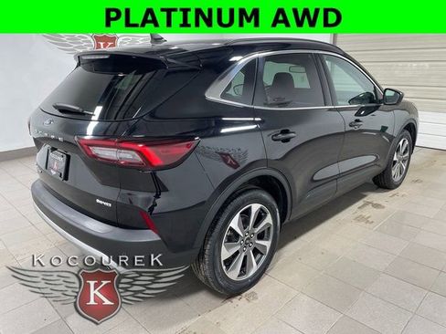 Used 2024 Ford Escape Platinum image 6